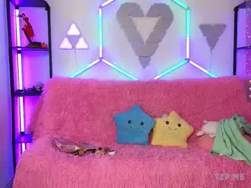 littlevixen18 — GOAL: Ride dildo [407 tokens remaining] Welcome to my room! #bigboobs #pvt #18 #braces #petite