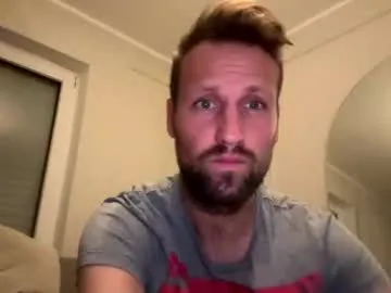 lovefuesse on Chaturbate