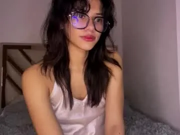 lovely_allys — Glass dildo in my ass [222 tokens left] #asian #skinny #young #squirt #cute