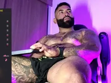 max__prada — Max__prada's room #master #party #bigcock #lovense #muscleworship