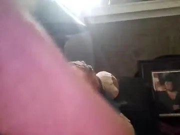 meatinyourgrill on Chaturbate