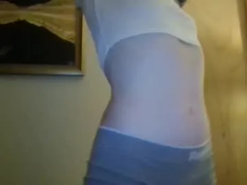 missmoonmagic13 on Chaturbate 