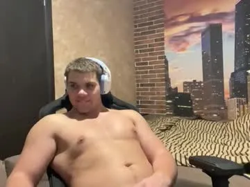 musclephantom on Chaturbate