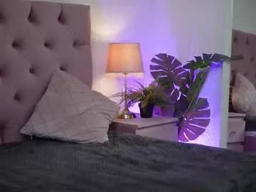 nataliareina on Chaturbate 