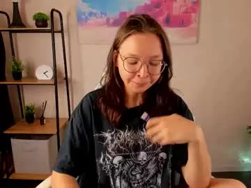 noora_moore on Chaturbate 