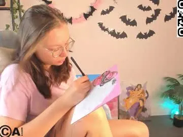 noora_moore on Chaturbate 