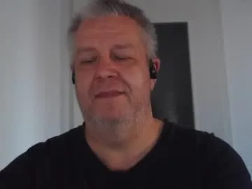 para3214 on Chaturbate 