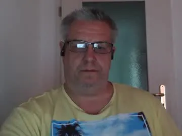 para3214 on Chaturbate 