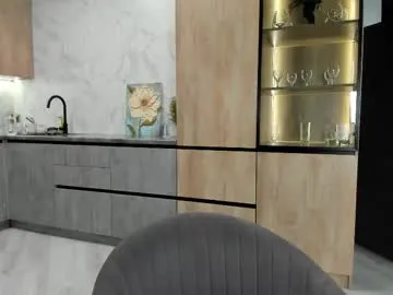 paradi_se on Chaturbate 