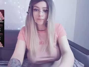 polly_wow on Chaturbate 