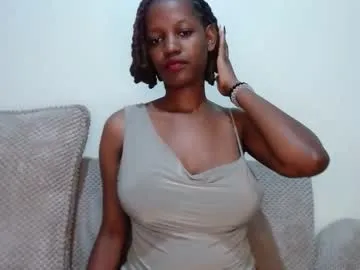 queen74890 on Chaturbate 