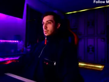 rcomi4 — make me cum [100 tokens remaining]