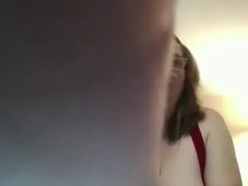 redhothomealone on Chaturbate