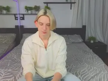 ron_vilsx on Chaturbate