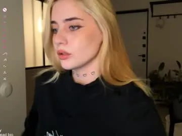 rottenlullaby on Chaturbate 