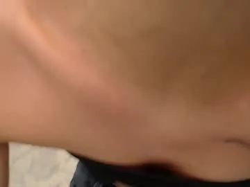 sara17_ on Chaturbate 