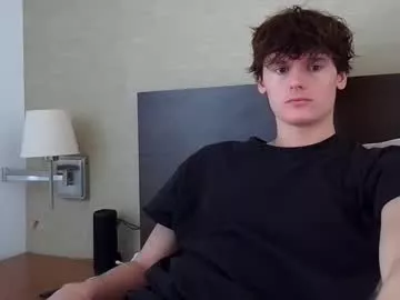 sensualalien on Chaturbate 