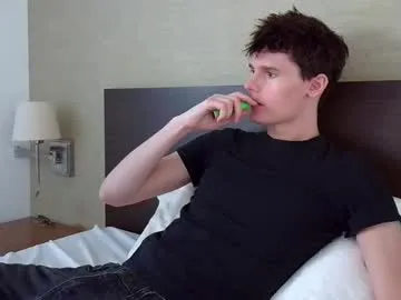 sensualalien on Chaturbate 