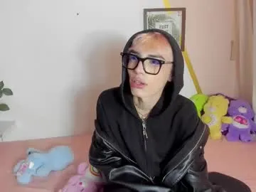 strawberry_kitty_ — Tip me for an sweet surprise  (.   .) // GOAL: Oily ass + spank x7 [82 tokens left] #femboy #twink #young #asian #cum