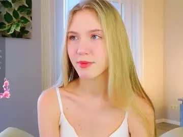 succubelle — Hello, my name is Eda, my goal tease my pants #18 #shy #teen #smalltits #natural [24 tokens remaining]