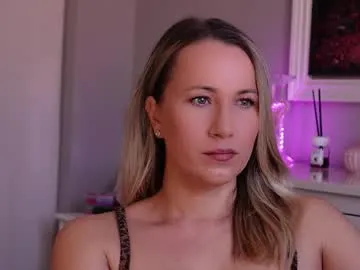 susanjewel on Chaturbate 