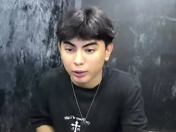 thehugecomeback on Chaturbate 