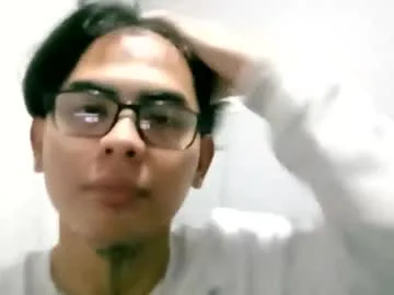 thehugecomeback on Chaturbate 