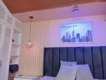 viiolett_lee on Chaturbate 