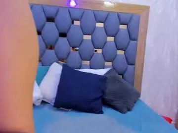 yayi_derek on Chaturbate 