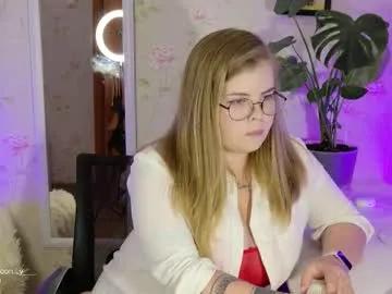 yumm_lolly on Chaturbate 