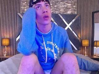 aaron_blink_james_oclock on Flirt4Free 