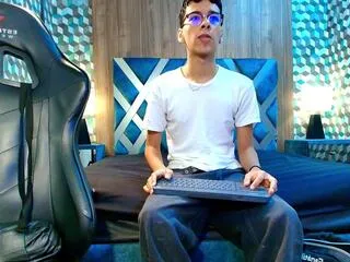 aidden_royce on Flirt4Free 