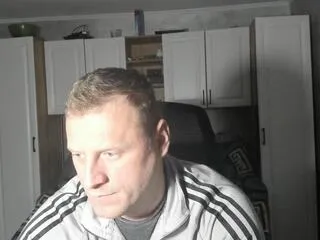 alexandru_s — Freechat on Flirt4Free