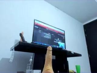 alicia_whitee — Private on Flirt4Free