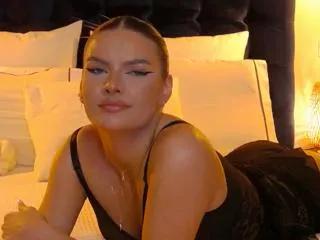 anais_a on Flirt4Free 