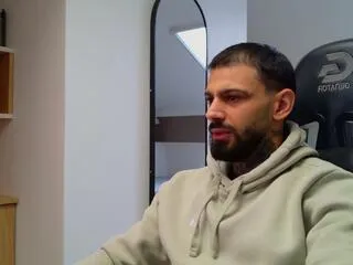 ares_fayne — Freechat on Flirt4Free