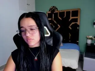 billie_jhonson on Flirt4Free