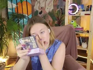 brooke_evaans on Flirt4Free 