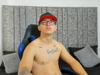 calvin_hunter — Freechat on Flirt4Free