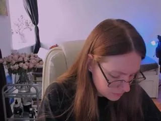 cassie_evansson on Flirt4Free 