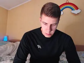 chris_brien on Flirt4Free