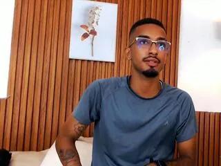 chris_wylde on Flirt4Free