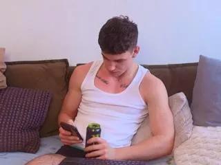 danny_cuomo on Flirt4Free 