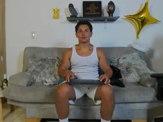 erick_wallace — Freechat on Flirt4Free