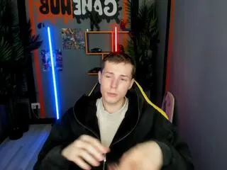 hector_spencer — Freechat on Flirt4Free