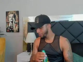 jax_maxwell — Freechat on Flirt4Free