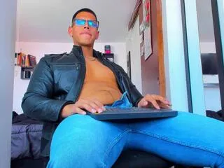 johnny_walls on Flirt4Free