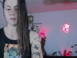 katharine_cane — Freechat on Flirt4Free