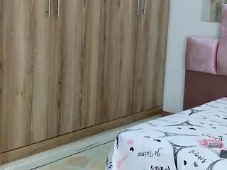 keira_walker on Flirt4Free