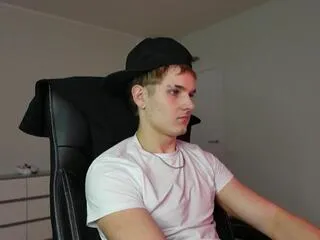 mark_karson — Freechat on Flirt4Free